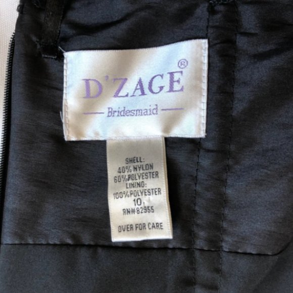 Elegant Black Strapless Mini Dress - Picture 4 of 6